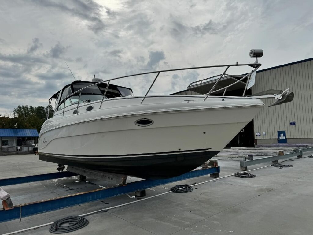 Survey and trial run grand haven marine consulting 2007 Rinker 342 Express Cruiser. Grand Haven boat survey for insurance.